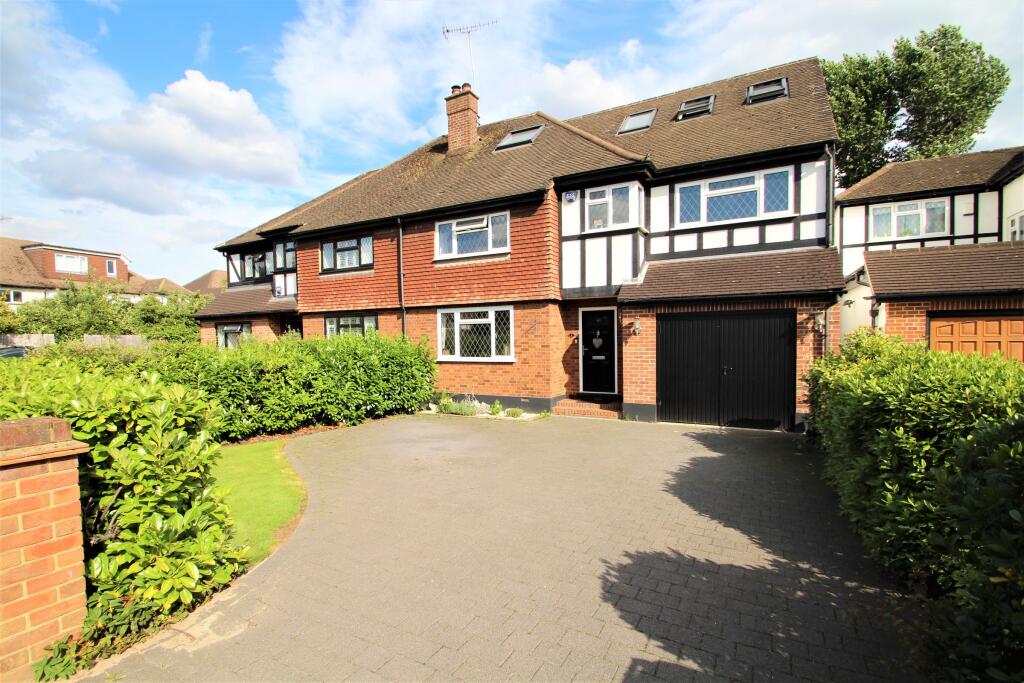 Main image of property: Newnham Close, Loughton