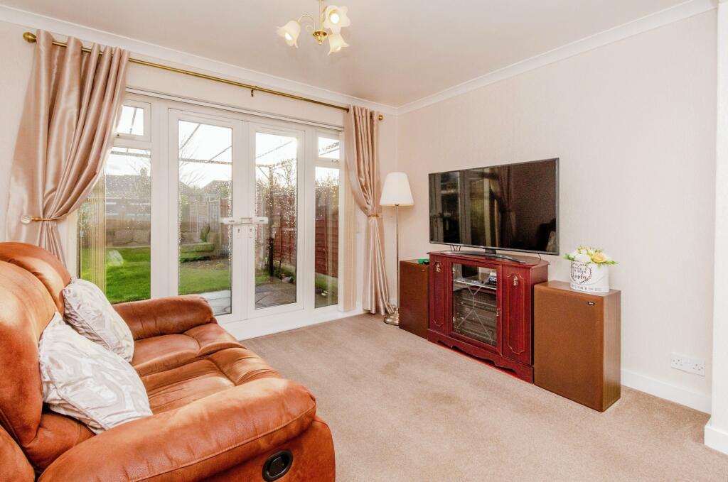 House in Wolverhampton, Wood End - View 2
