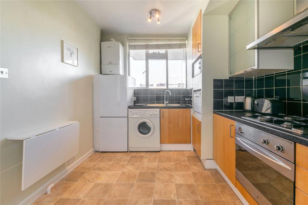 Apartment in London - View 3