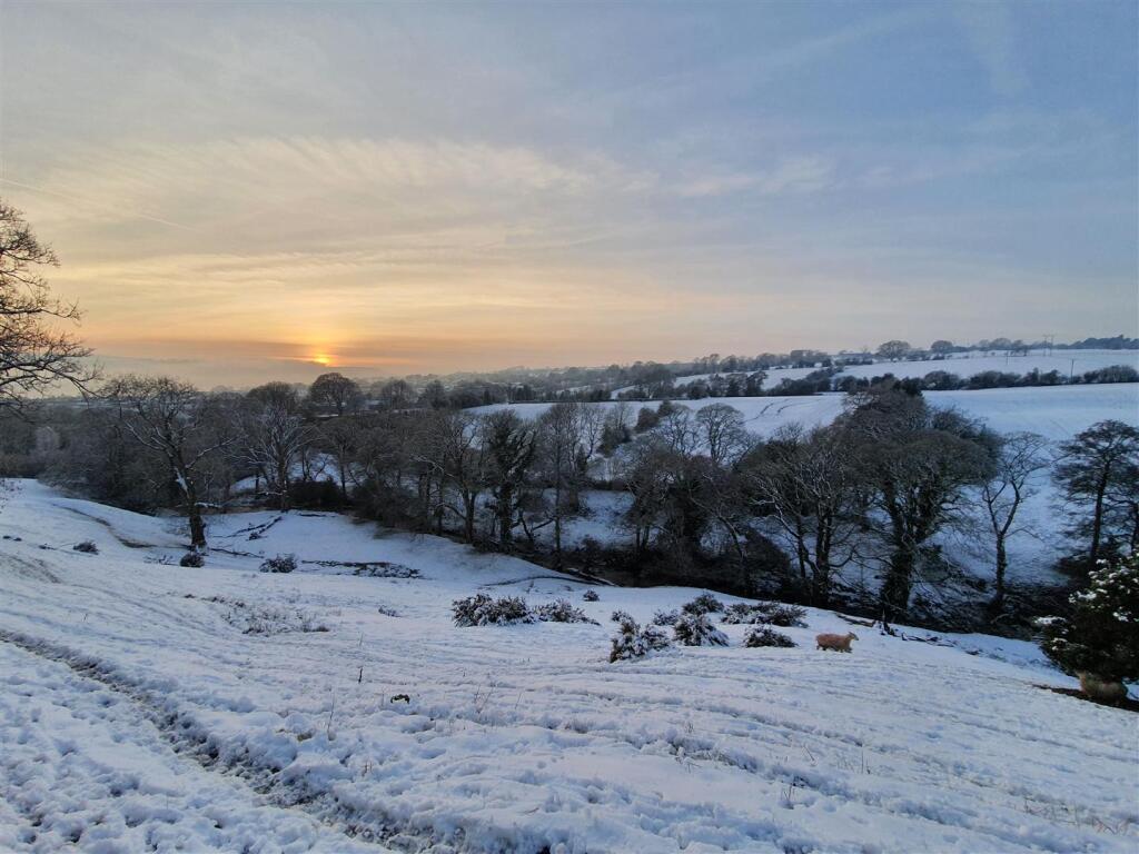 Additional image 15 of Breakmoor Avenue, Silsden,