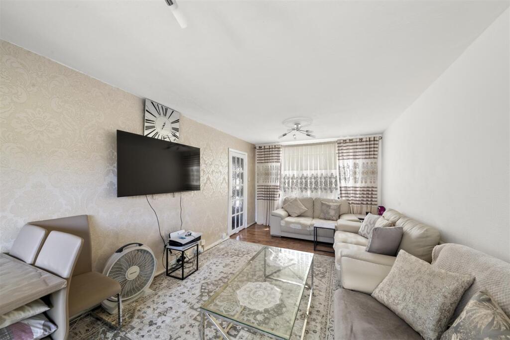 House in London - View 3