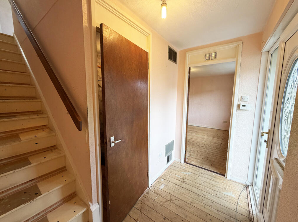 43 Blar Mhor Road, Fort William, PH33 7HW photo 3