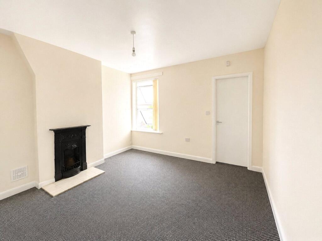 House in Nottingham - More