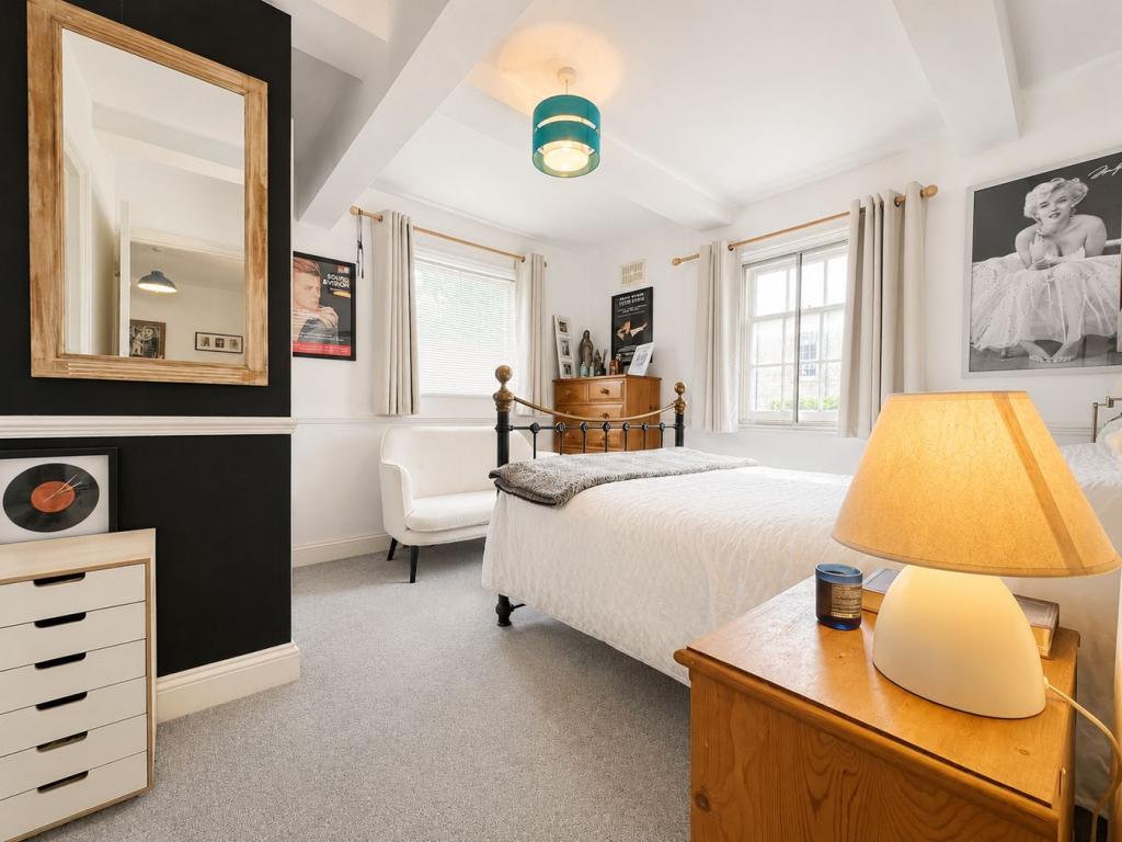 Apartment in Colchester, Essex - View 4
