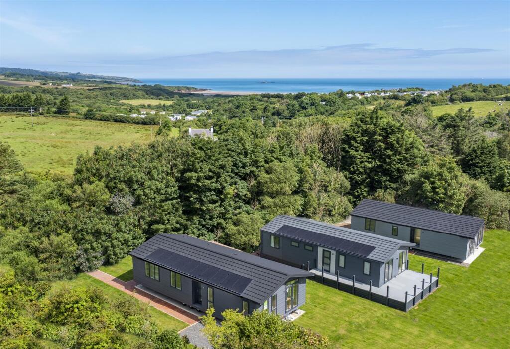House in Llandudno - View 2