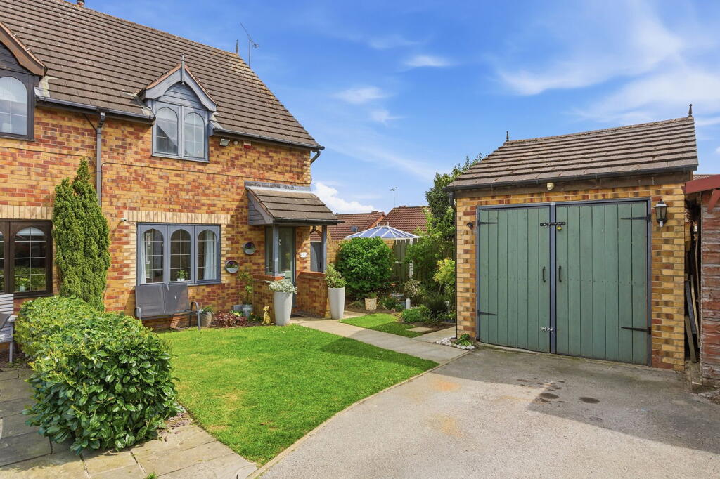 Main image of property: Fardell Gardens,Bramley,Rotherham,S66 1WP