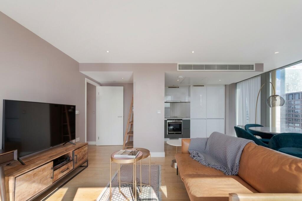 Apartment in London - View 5