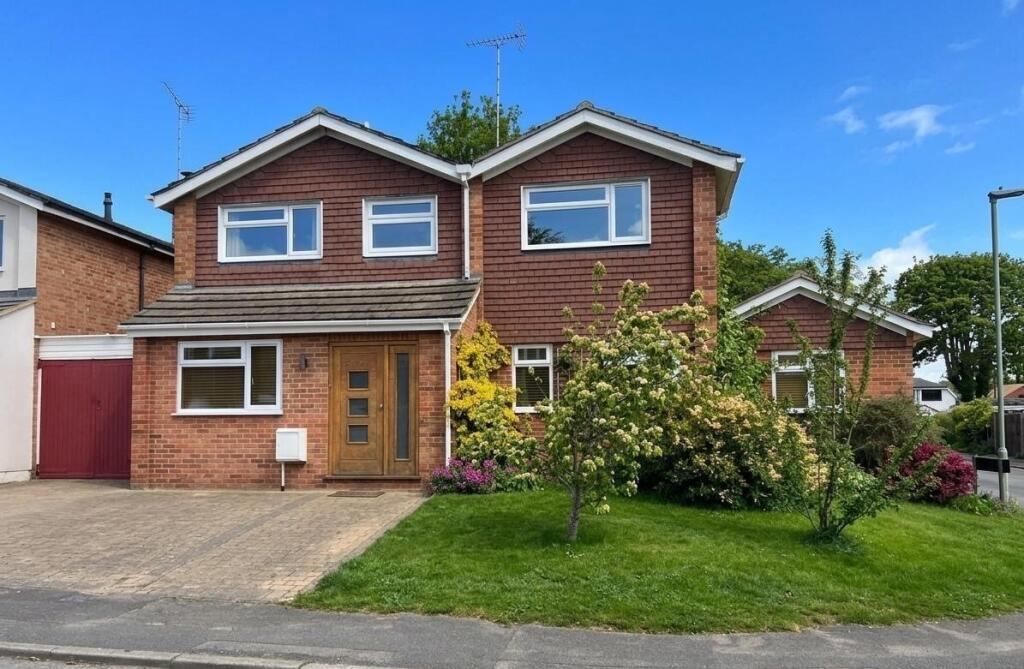 Main image of property: Elizabeth Road, Henley-On-Thames, Oxfordshire, RG9