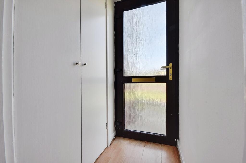 Apartment in Tonbridge - View 5