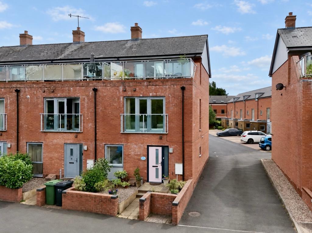 Main image of property: Waterworks Road, Worcester, Worcestershire, WR1 3FD