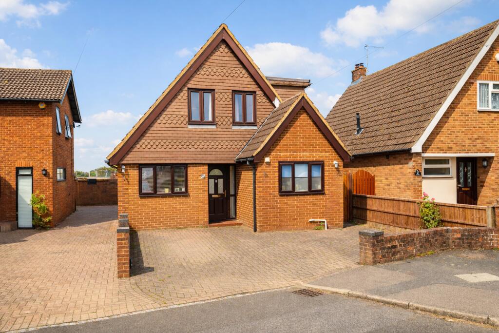 Main image of property: Five Oaks, Caddington, Luton, Bedfordshire, LU1