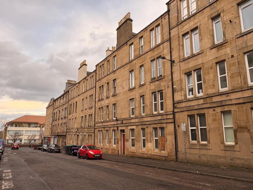 Main image of property: 17 GF1 Yeaman Place, Edinburgh