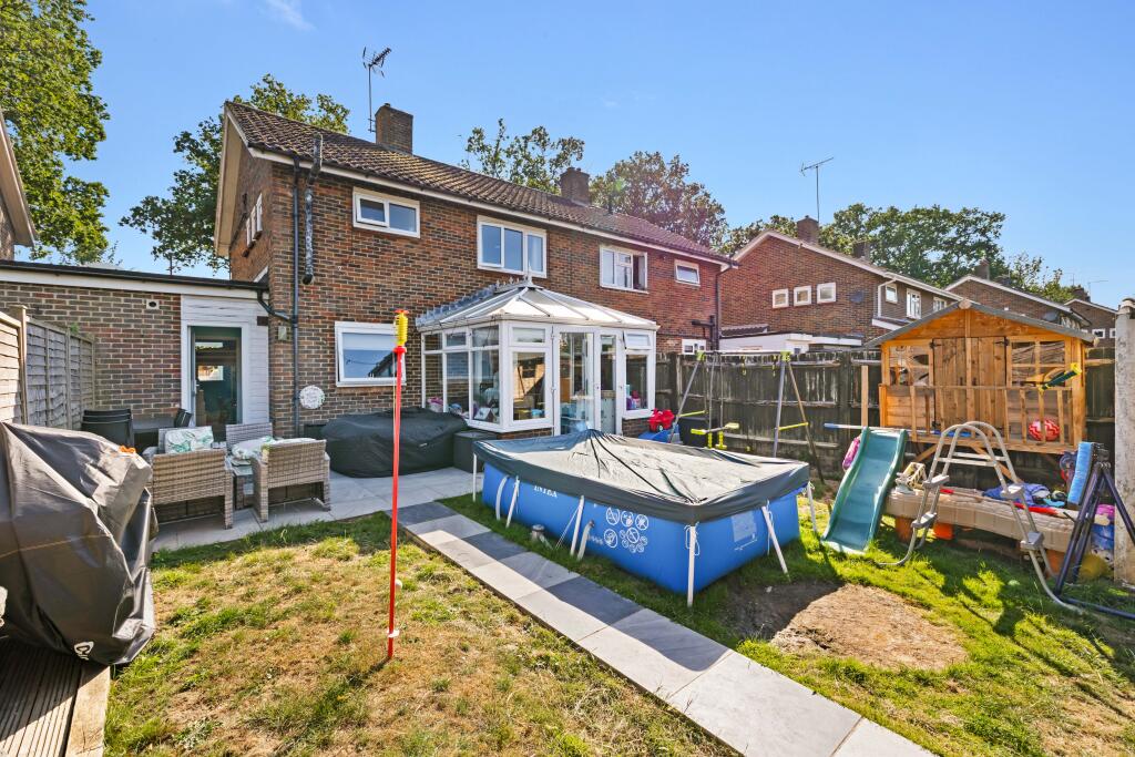House in Crawley, West Sussex - View 3