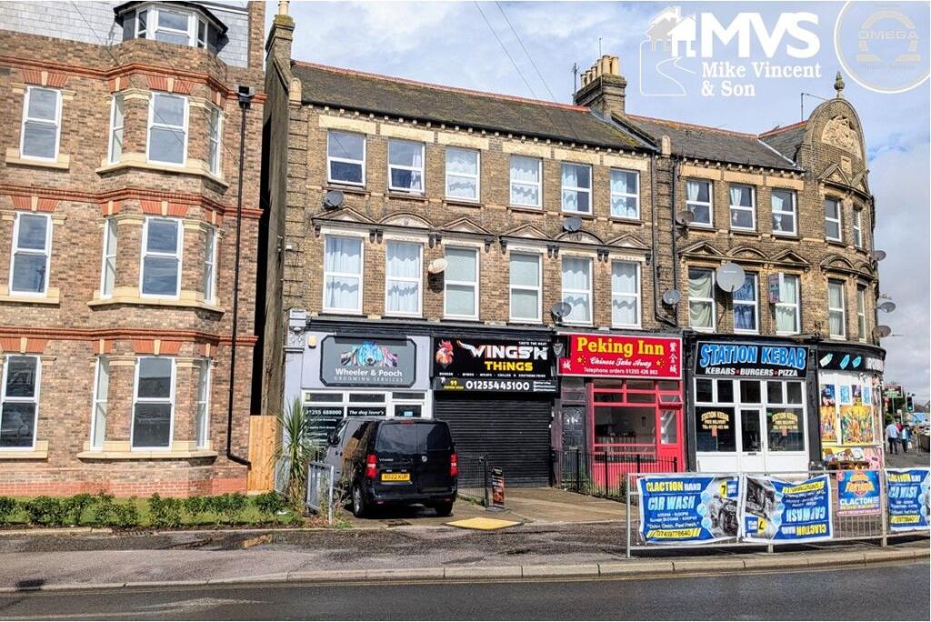 2-bed flat on Station Road, Clacton-on-Sea, £100,000