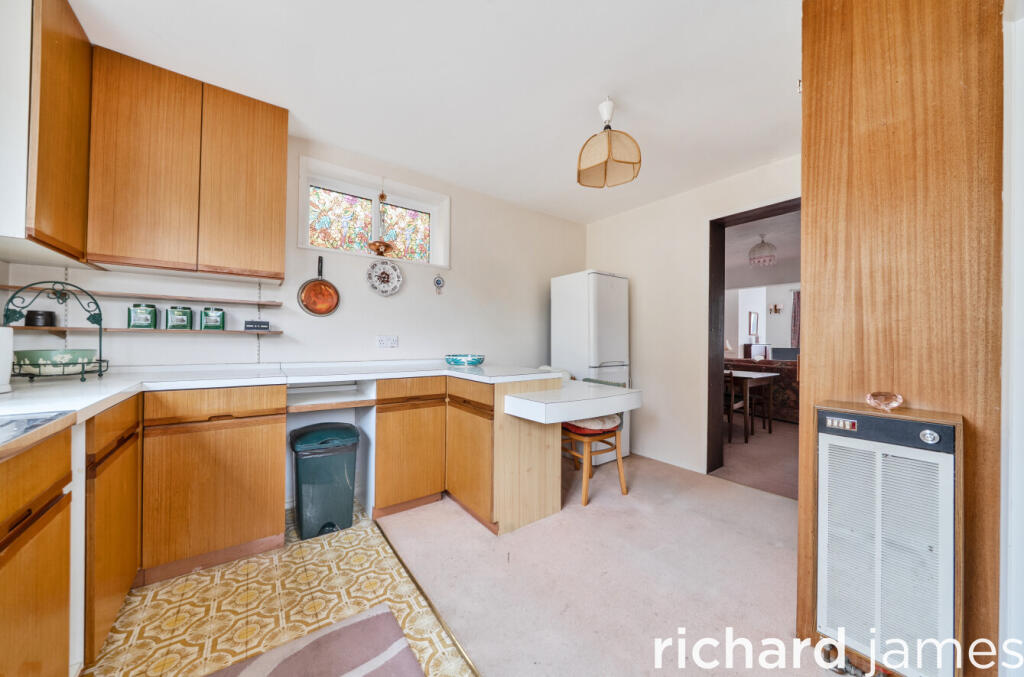 House in Swindon - View 3