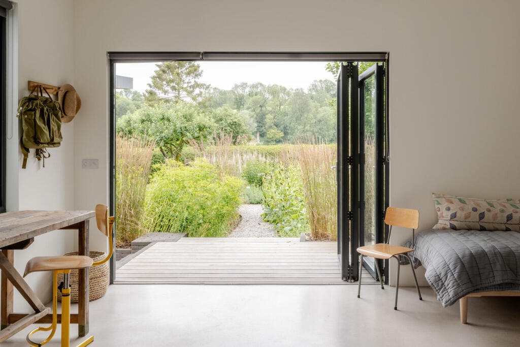 House in Salisbury - View 4