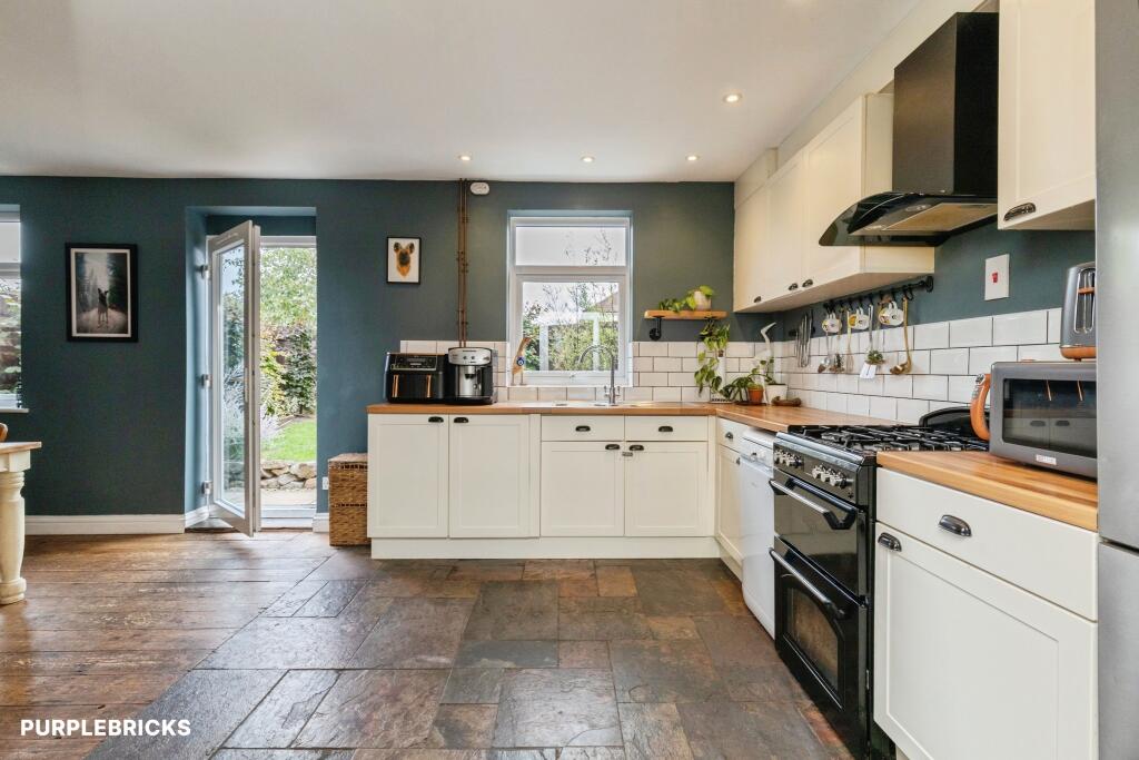 House in Bristol - More