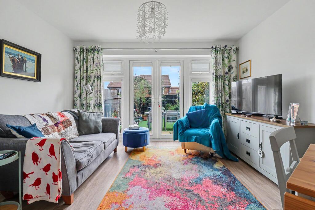 House in Eastleigh, Fair Oak and Horton Heath - View 2