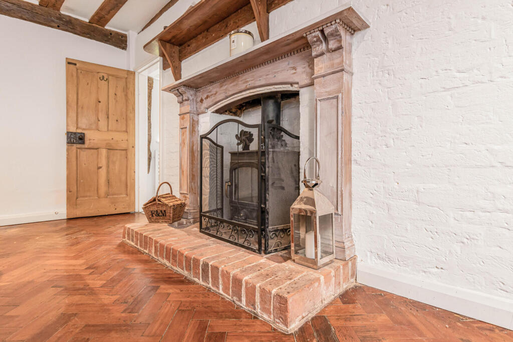 House in East Cambridgeshire, Cheveley - More