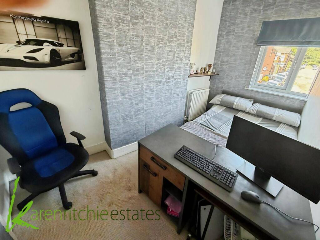 House in Bolton, Greater Manchester - More