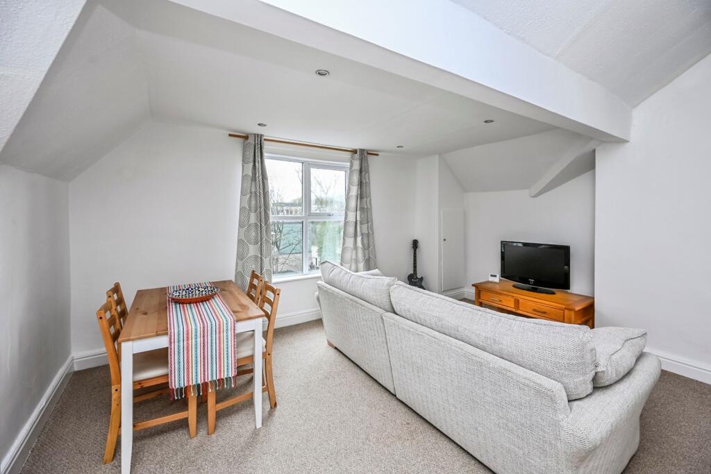 Ullet Road, Liverpool, Merseyside, L17 photo 2