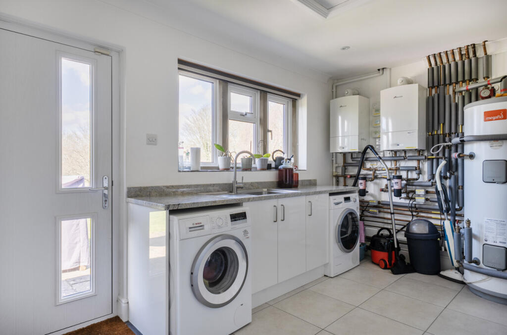 Additional image 12 of Wellhead Drove, Westbury, BA13