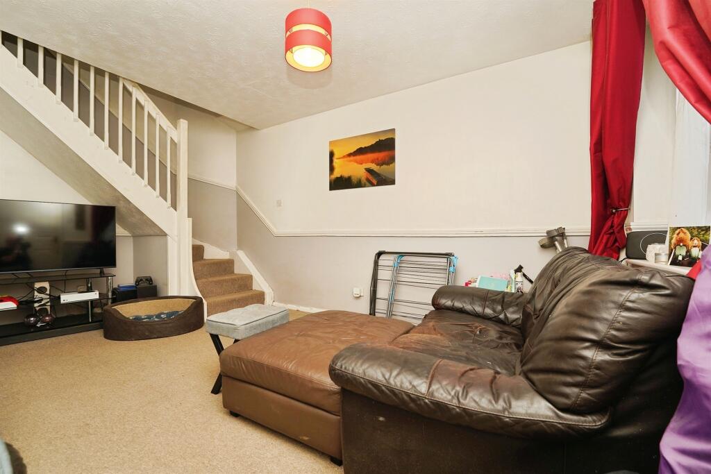 House in Swindon - View 5