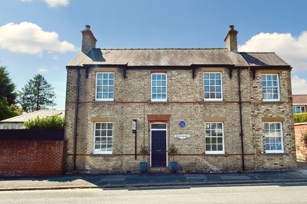 Main image of property: School Lane, Kirk Ella, Hull, East Riding of Yorkshire, HU10 7NR