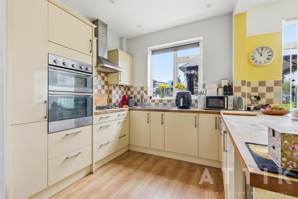 Upper Avenue, Halesworth - Widok 4