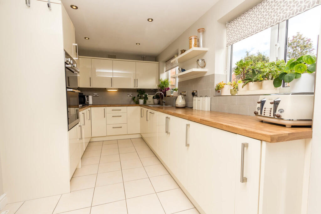 House in Wellingborough, Wendel View - View 2