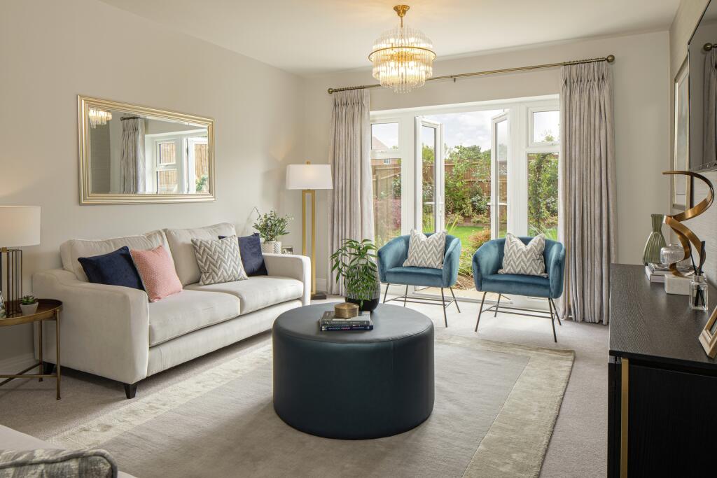 House in Braintree, Kelvedon - More