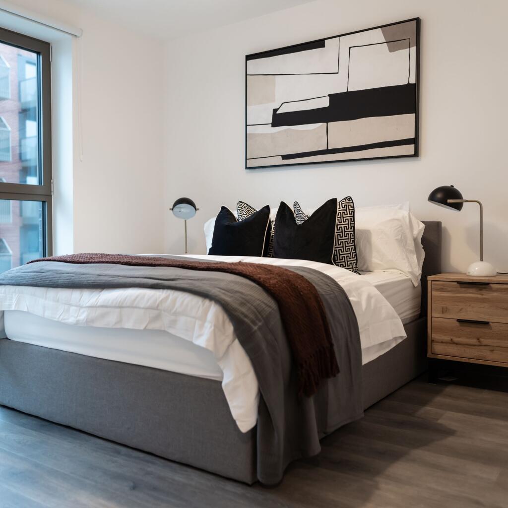 Apartment in Oldham - View 3