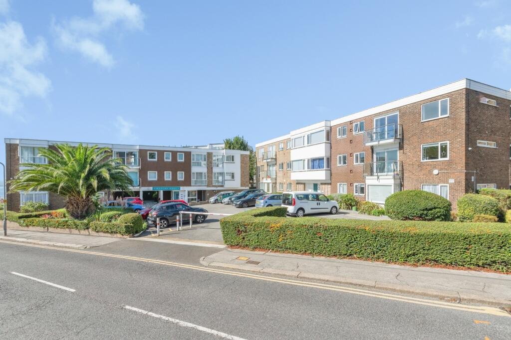 Main image of property: Shorefield Road, Westcliff-on-Sea, Essex, SS0