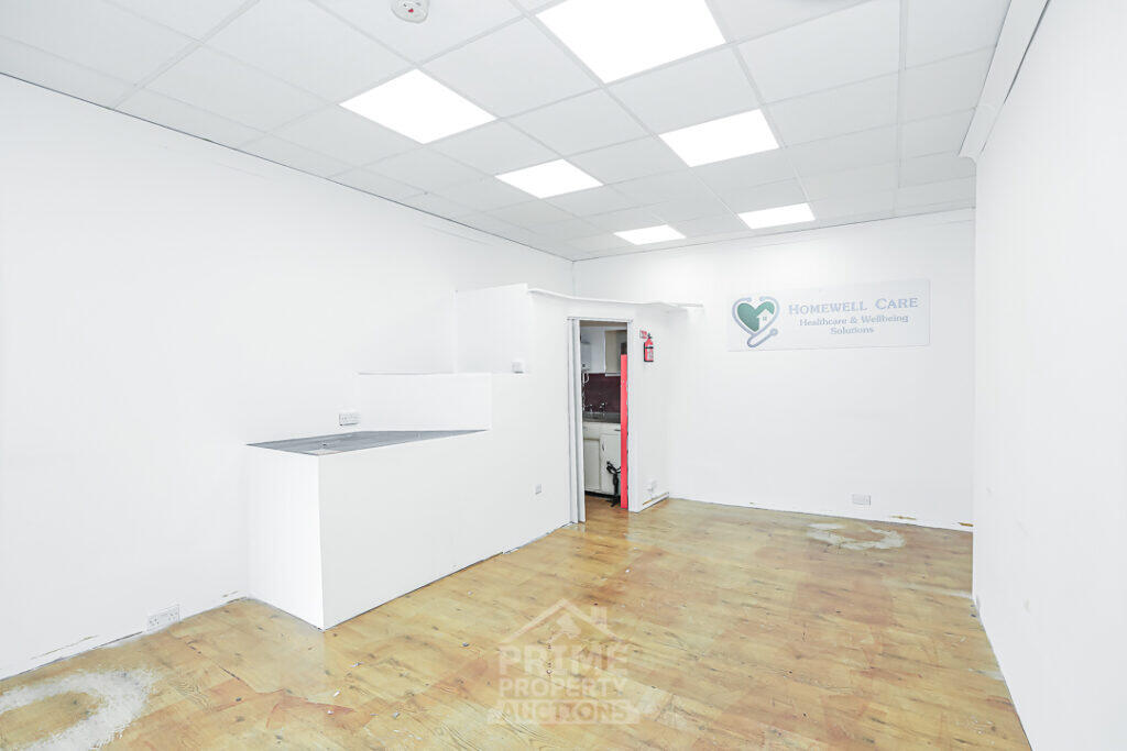 Main image of property: 38 Barnton Street, Stirling, FK8 1NA