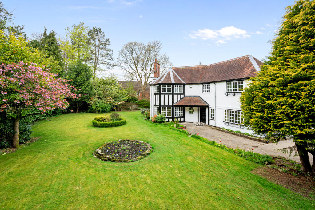 Main image of property: Buxton Road, Leek, Staffordshire, ST13