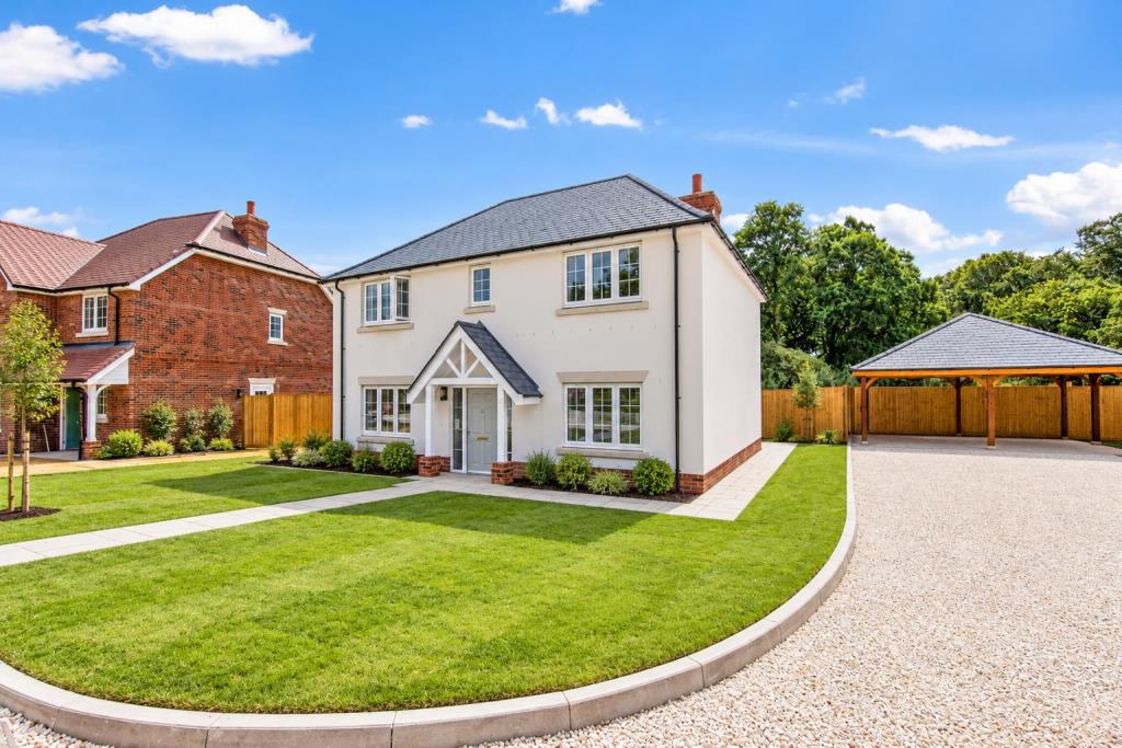 4-bed detached on Oakwood Place, Hill Street, Calmore,, £875,000