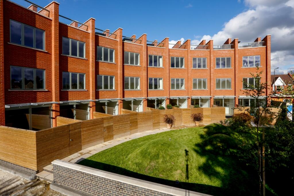 Main image of property: Kingston Road Raynes Park SW20