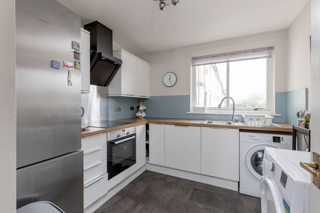 Apartment in Edinburgh, Tynecastle, Gorgie - View 5