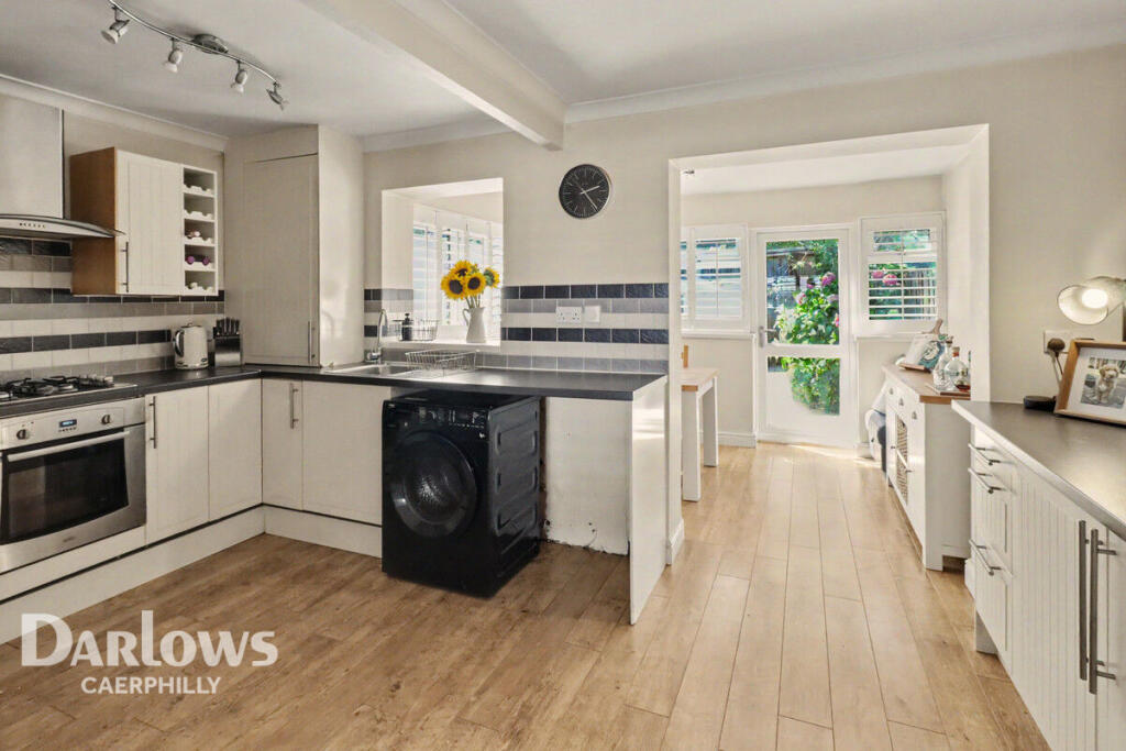 Main image of property: Glan-Y-Ffordd, CARDIFF