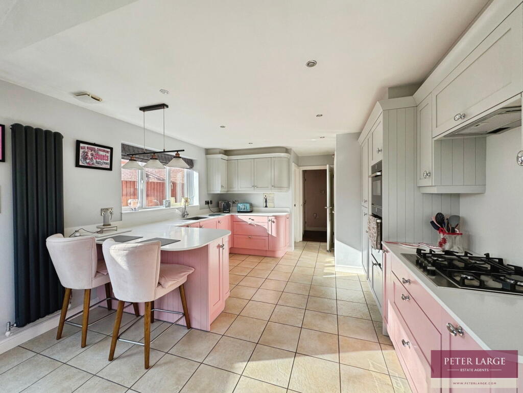 House in St Asaph, Rhyl - More