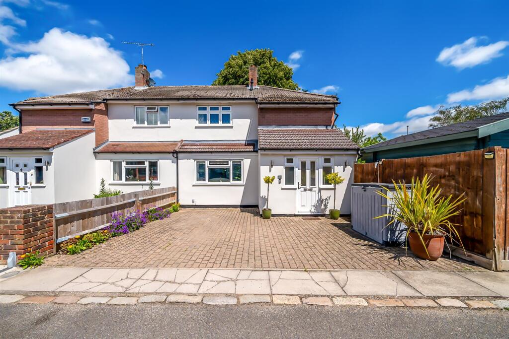 Main image of property: Cherry Orchard Road, Bromley