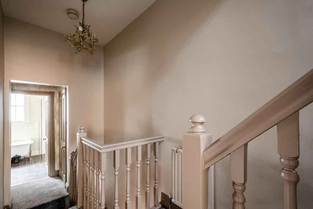 Woodseer St 22  Low Res 22.jpg