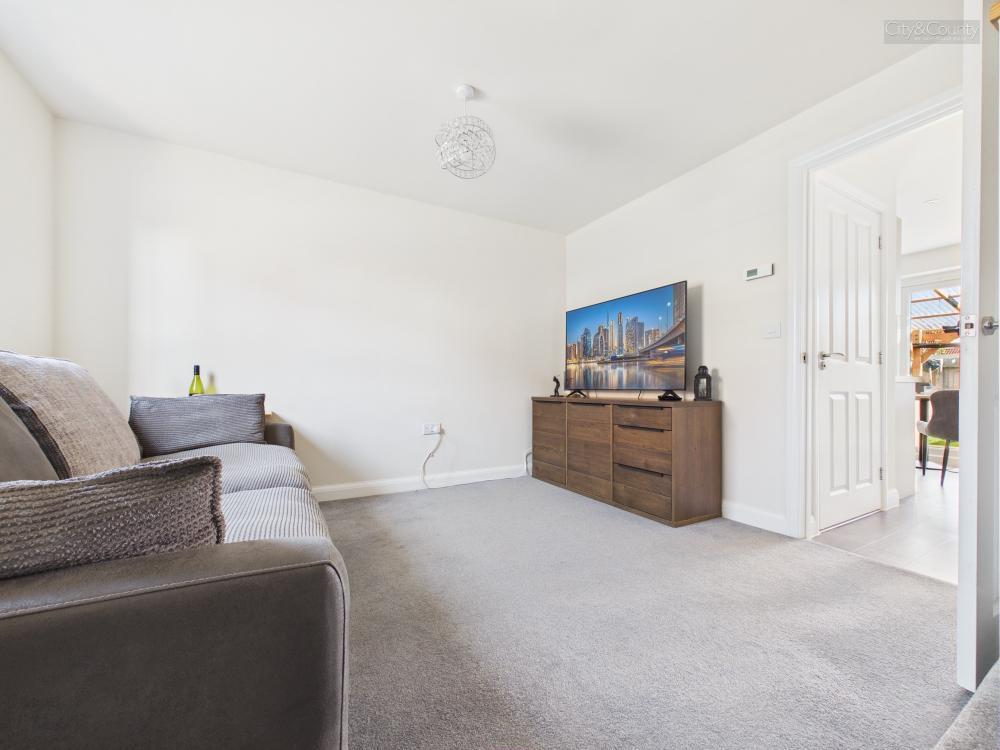 House in Peterborough - View 5