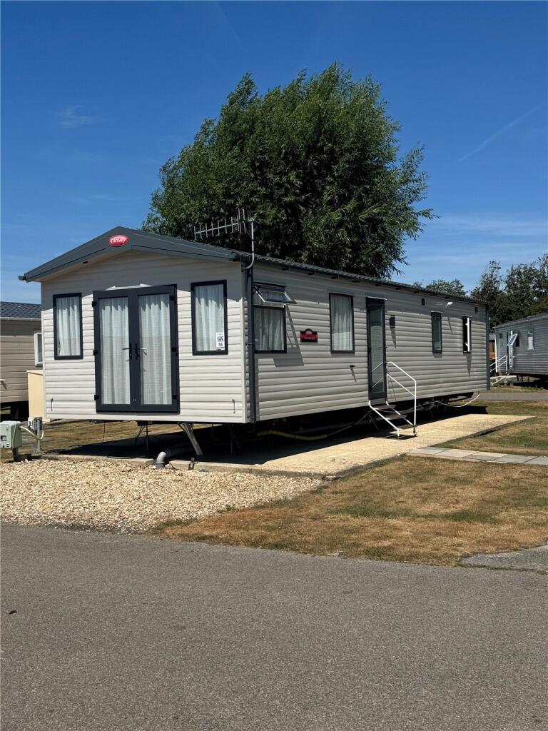 Main image of property: Vinnetrow Road, Runcton, Chichester, West Sussex, PO20
