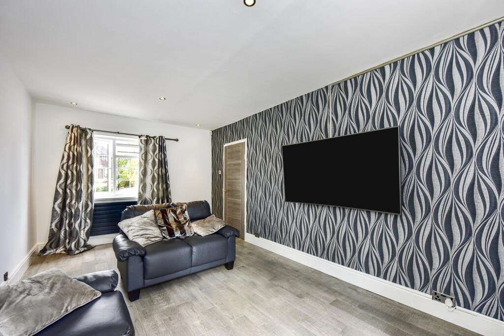 House in Sheffield - View 4