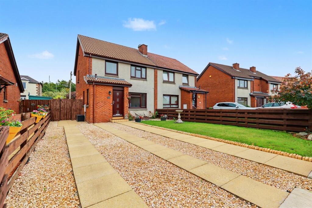 3-bed semi-detached on Gooseholm Crescent, Dumbarton, £245,000