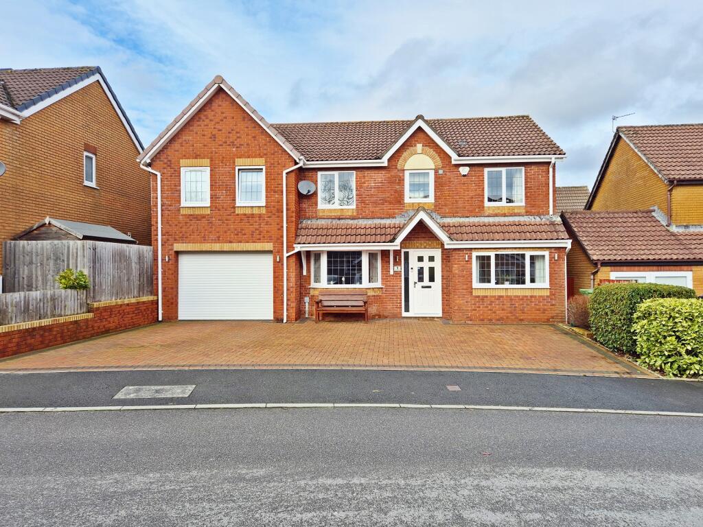 Main image of property: Newmill Gardens, Miskin, Pontyclun, Rhondda Cynon Taff. CF72 8RX