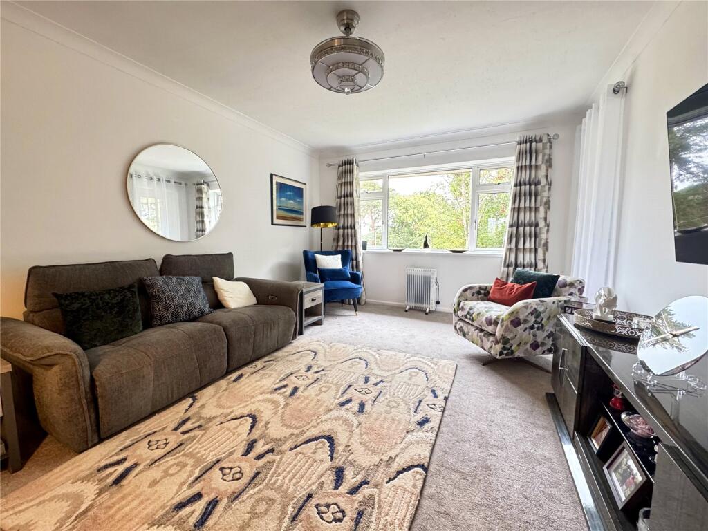 Apartment in Bournemouth - View 4