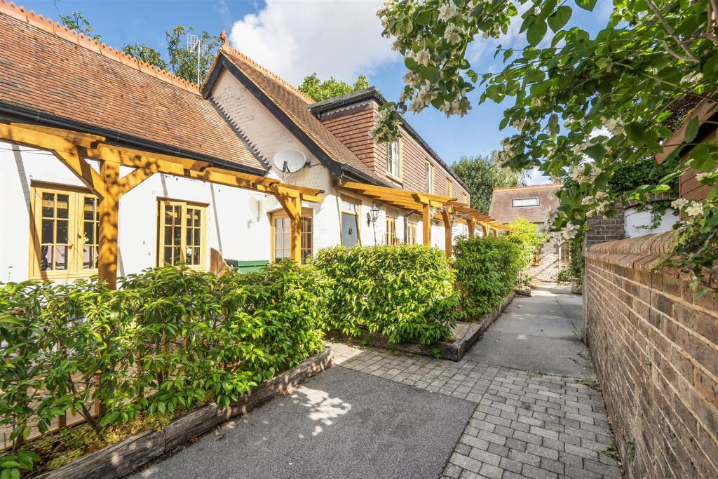 South Street, Portslade Village photo 3