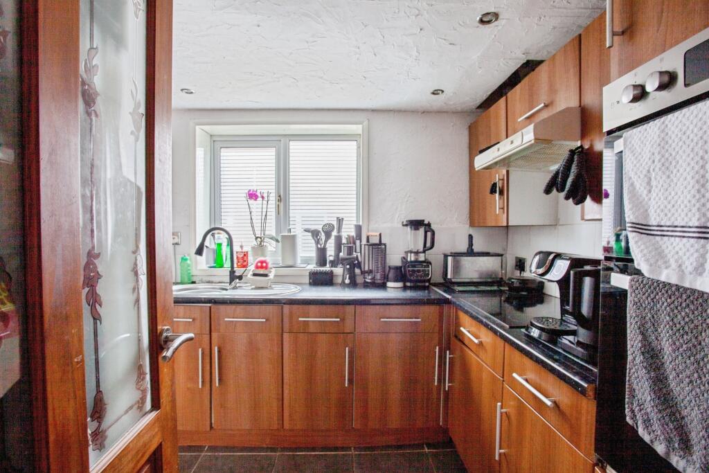 House in Rotherham, Thurcroft - View 4